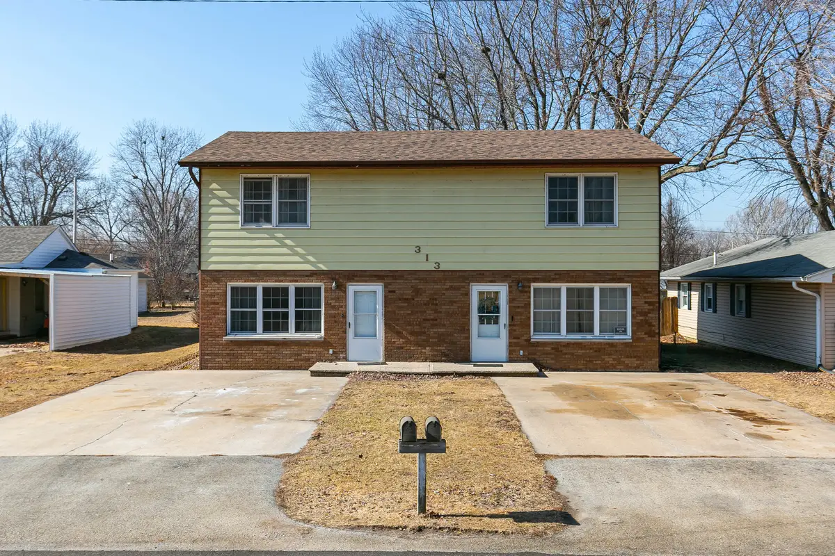 313 5th Street, Colona, IL 61241 - #1