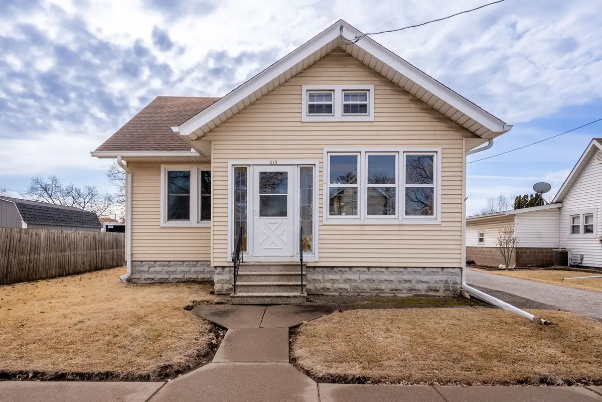 213 E Mayne Street, Blue Grass, IA 52726 - #1