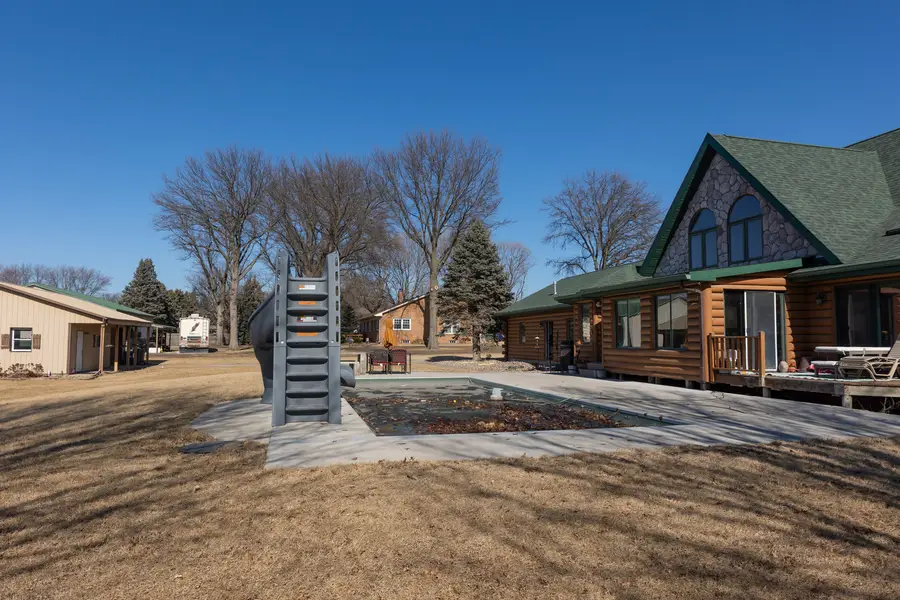 20664 N Brady Street, Davenport, IA 52806 - #2