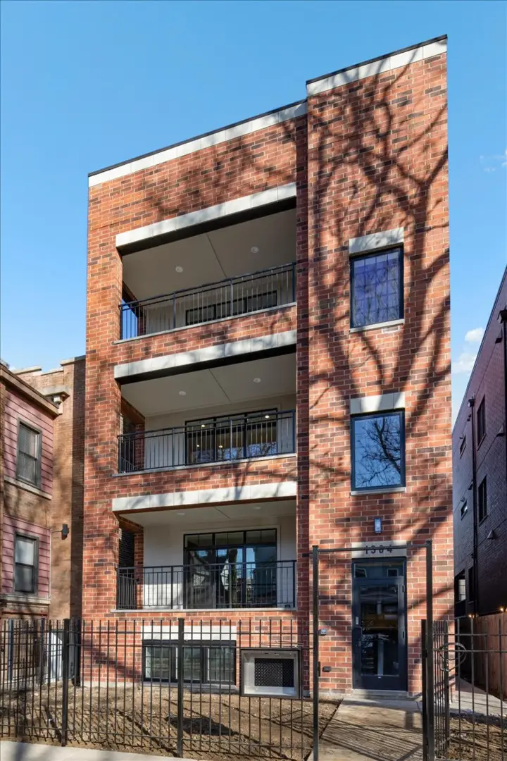 1304 W Winona Street #1S, Chicago, IL 60640 - #2