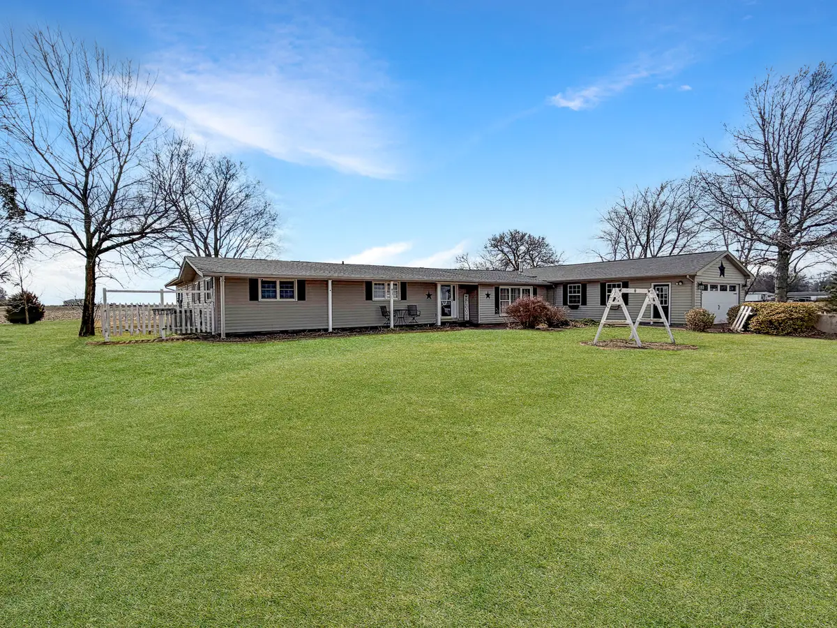 1797 CR 3500 N Road, Ludlow, IL 60949 - #1