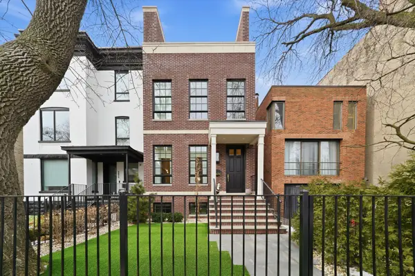 2674 N Burling Street, Chicago, IL 60614