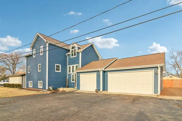 912 River Terrace Drive, Johnsburg, IL 60051