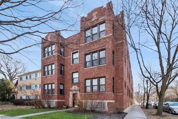 834 Seward Street #2, Evanston, IL 60202