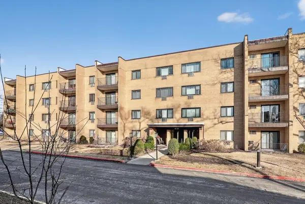 6630 S Brainard Avenue #409, Countryside, IL 60525