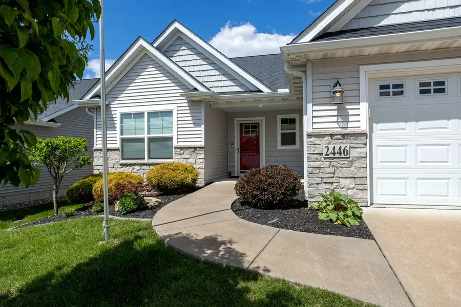 2446 Pheasant Creek Circle, Davenport, IA 52807 - #3