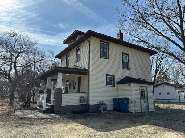 515 Burlington Street, Savanna, IL 61074