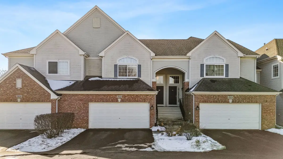 1812 Kelberg Avenue, Hoffman Estates, IL 60192 - #1