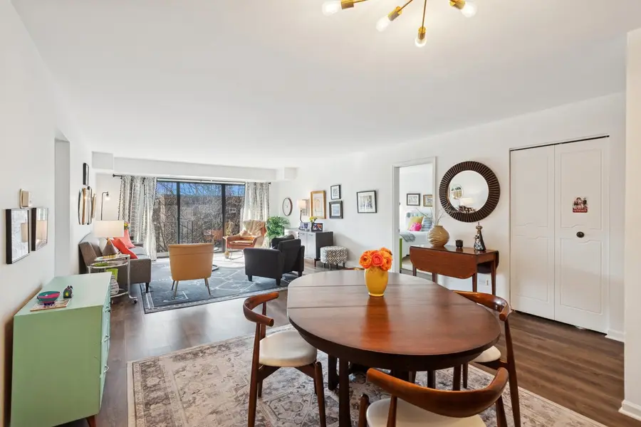 235 Ridge Road #4J, Wilmette, IL 60091 - #3