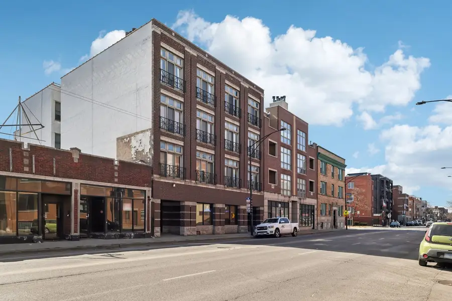 1473 W Irving Park Road #4E, Chicago, IL 60613 - #3