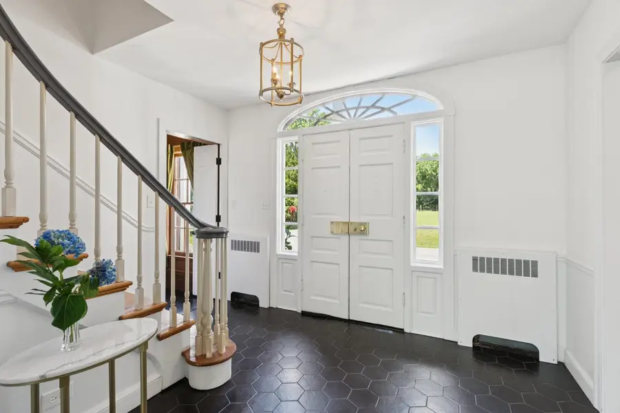 60 Ridge Road, Barrington Hills, IL 60010 - #2