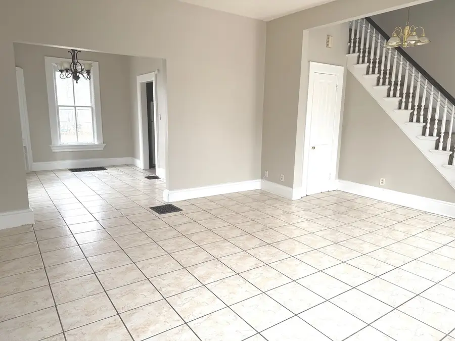 371-373 Cedar Street, Aurora, IL 60506 - #3