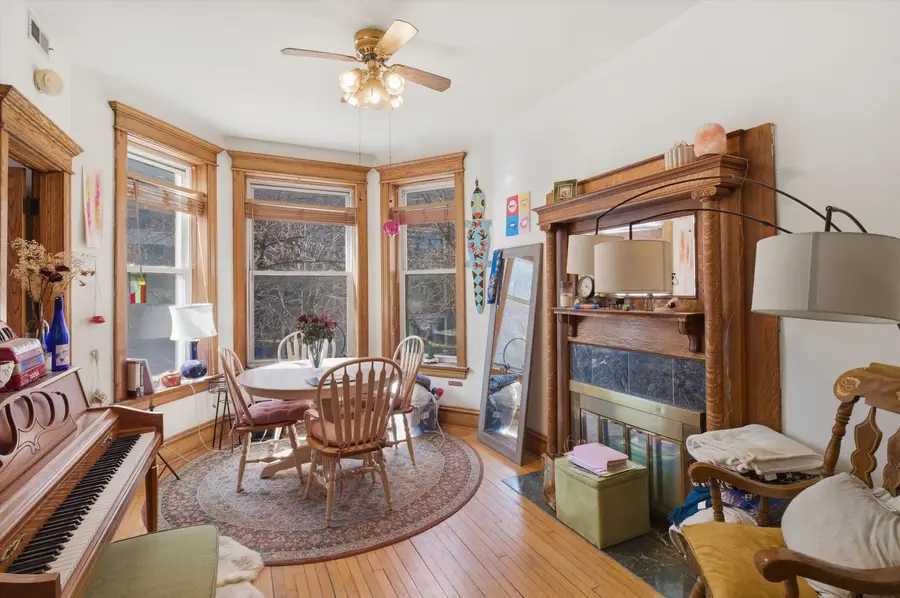 3343 N Sheffield Avenue, Chicago, IL 60657 - #3