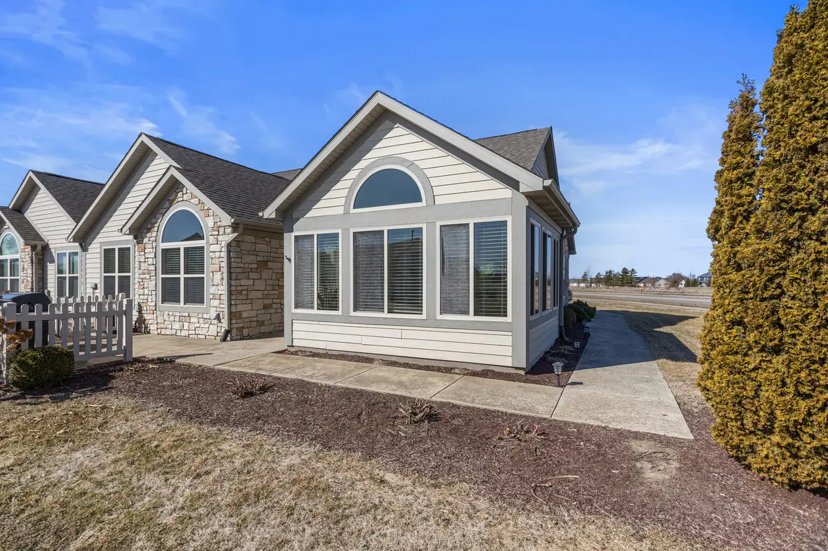 2748 J T Coffman Drive, Champaign, IL 61822 - #1