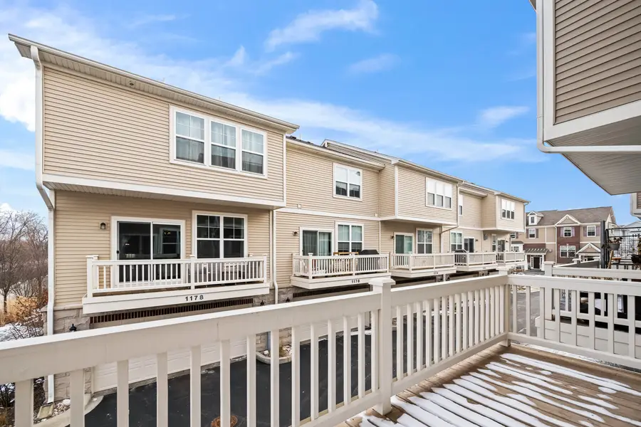 1160 Evergreen Avenue, Des Plaines, IL 60016 - #3