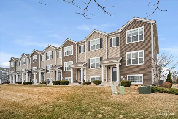 2352 Alison Avenue, Pingree Grove, IL 60140