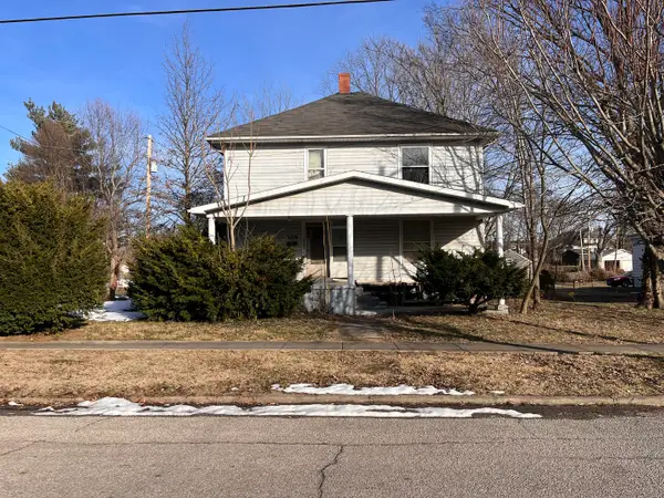 108 NW 2nd Street, Fairfield, IL 62837