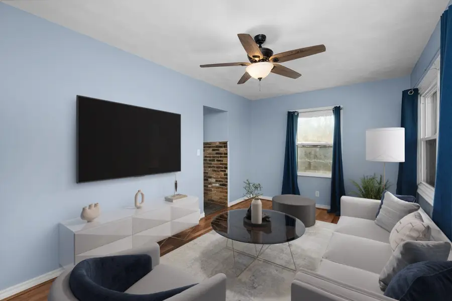 3223 Mckinley Avenue, Davenport, IA 52802 - #2