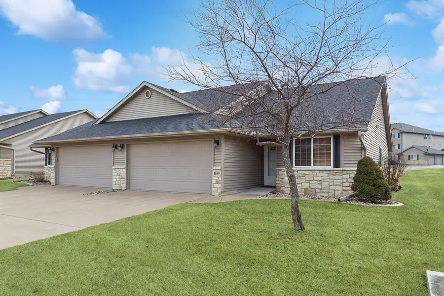 1699 E Lomar Street, Eldridge, IA 52748 - #2