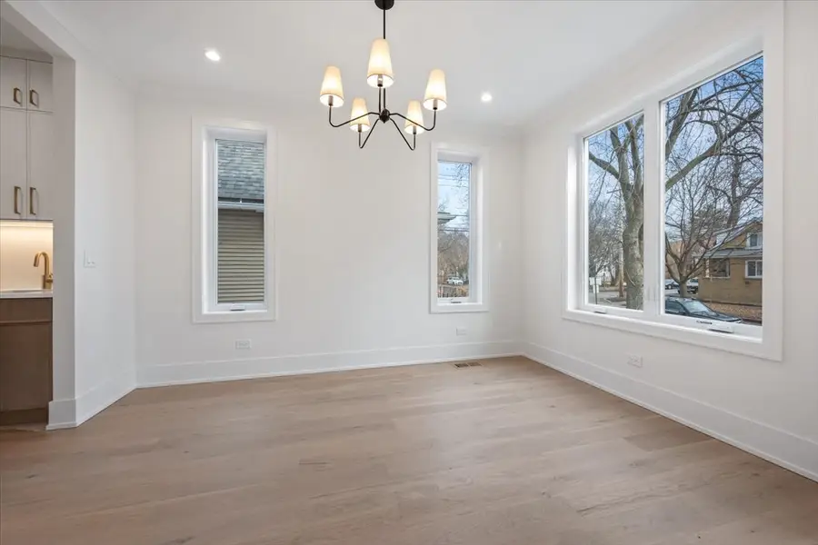 1042 Dewey Avenue, Evanston, IL 60202 - #3