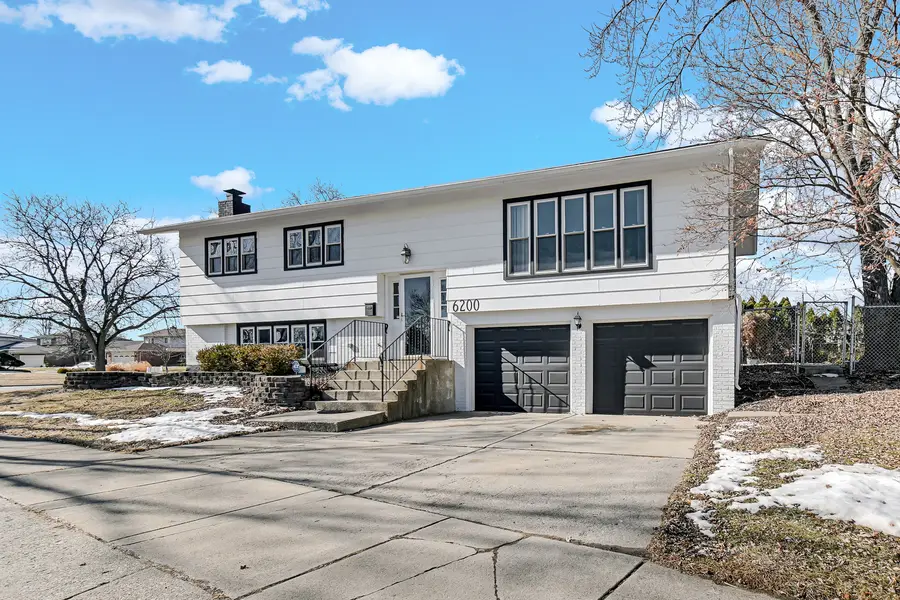 6200 Rob Roy Drive, Oak Forest, IL 60452 - #3