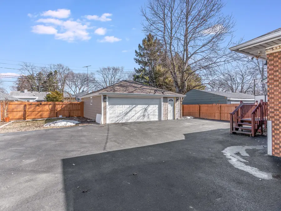 124 S Midland Avenue, Joliet, IL 60436 - #3