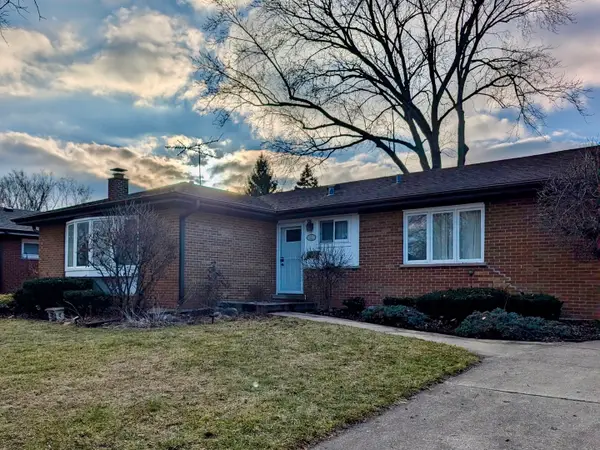 Address Withheld By Seller, Arlington Heights, IL 60004