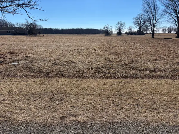 926 Broad Acres Lane, Varna, IL 61375