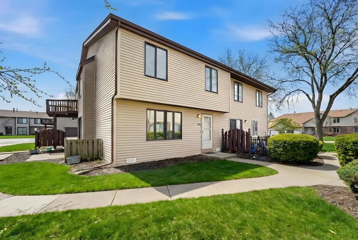 1729 Cedarbrook Court, Sycamore, IL 60178 - #1