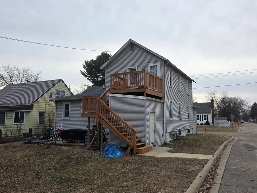 1212 12th Avenue, Sterling, IL 61081 - #3