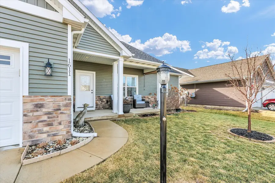 1611 E Vernon Drive, Urbana, IL 61802 - #3