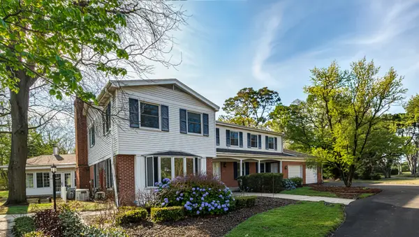 32W050 Cedar Lane, Wayne, IL 60184