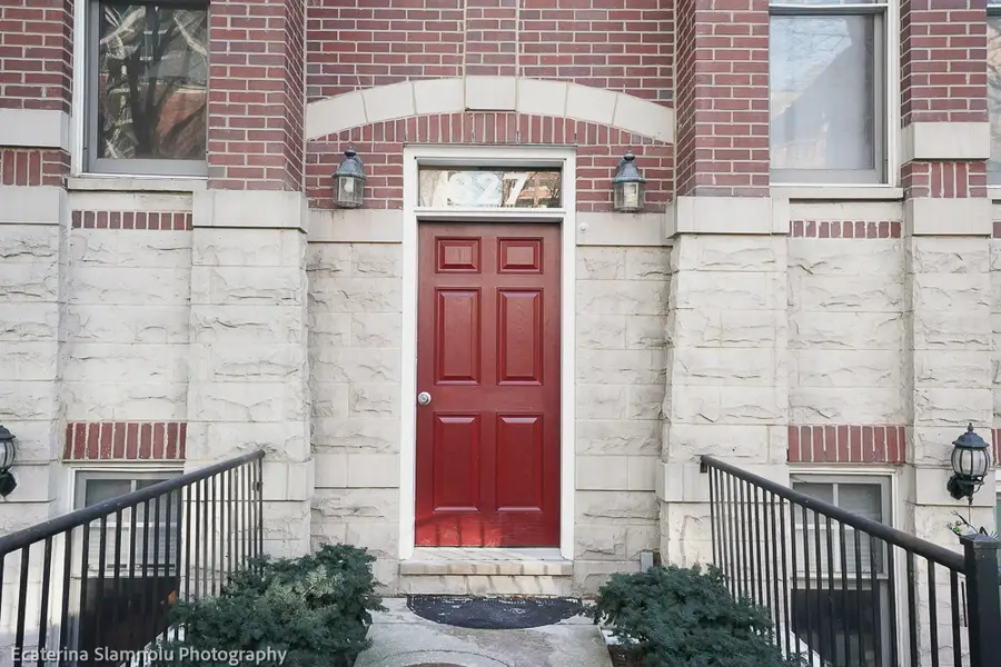 827 W Bradley Place #1E, Chicago, IL 60613 - #2