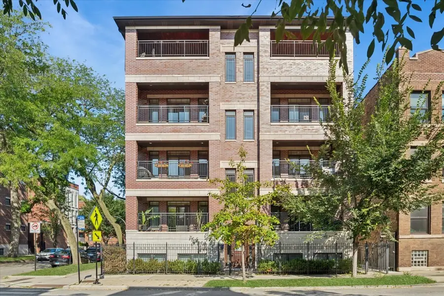 858 W Diversey Parkway #1W, Chicago, IL 60614 - #2
