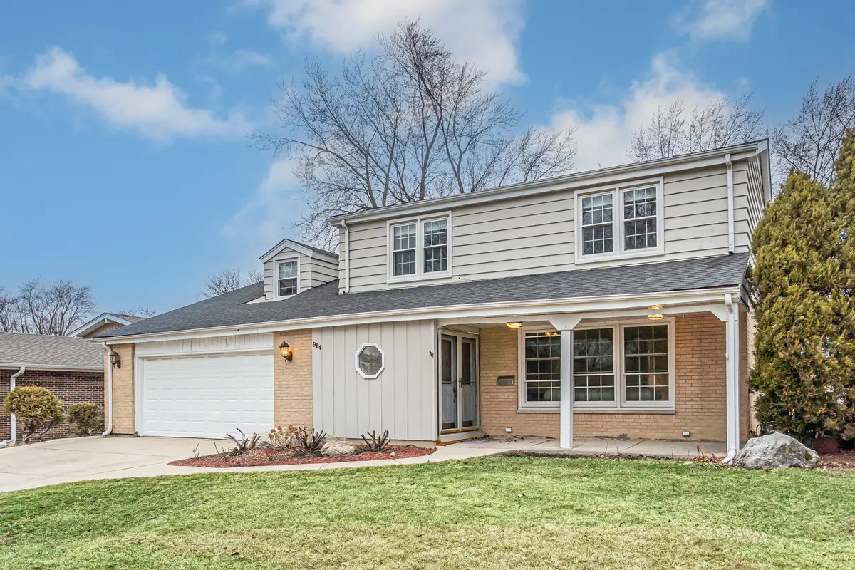 914 W Noyes Street, Arlington Heights, IL 60005 - #1