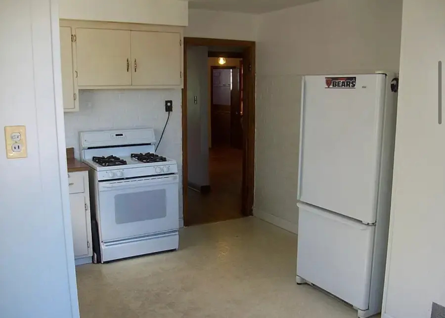 2433 S Keystone Avenue, North Riverside, IL 60546 - #3