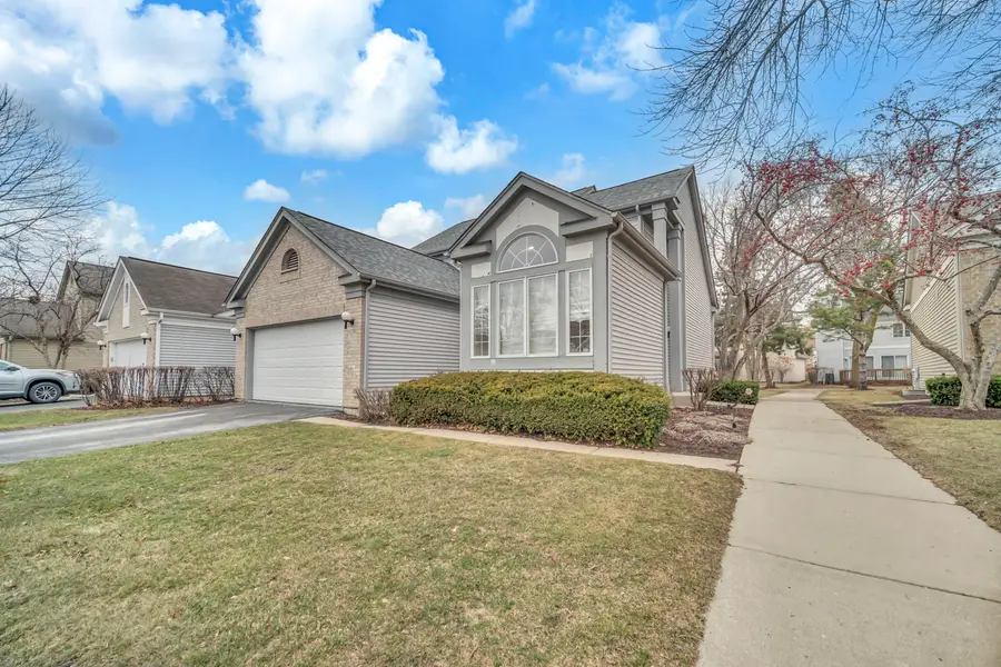 91 Manchester Drive, Buffalo Grove, IL 60089 - #2
