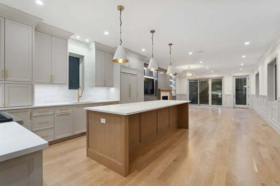 2023 W Augusta Boulevard #3E, Chicago, IL 60622 - #2