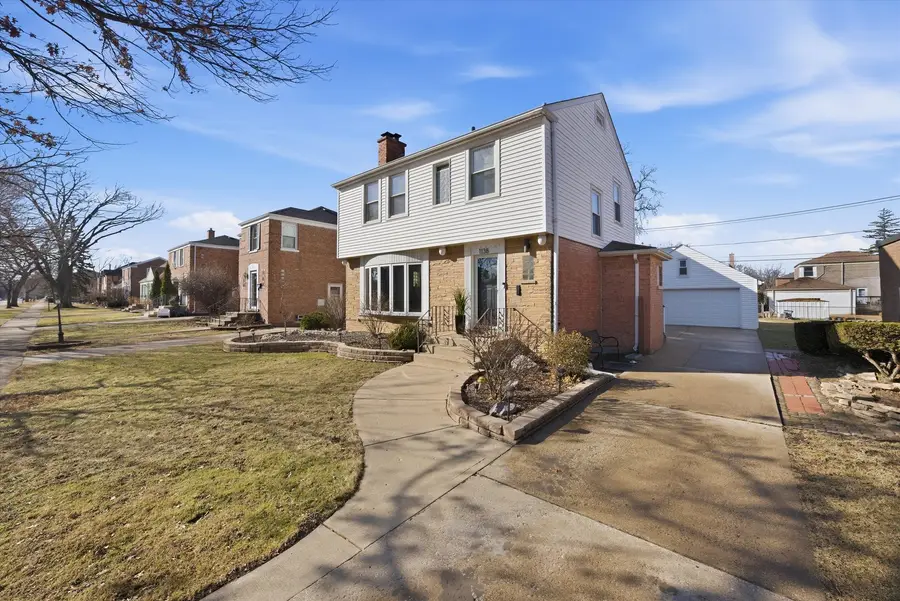 1138 Cleveland Avenue, La Grange Park, IL 60526 - #3