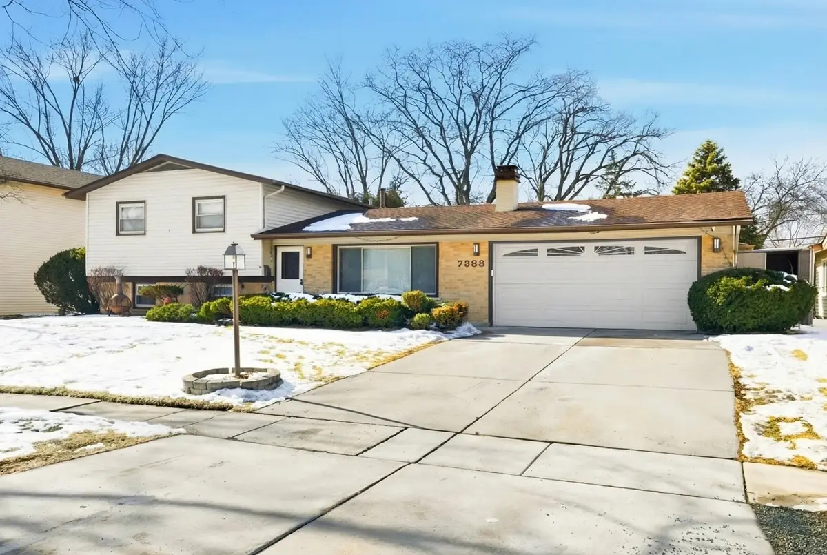 7388 Coventry Lane, Hanover Park, IL 60133 - #1