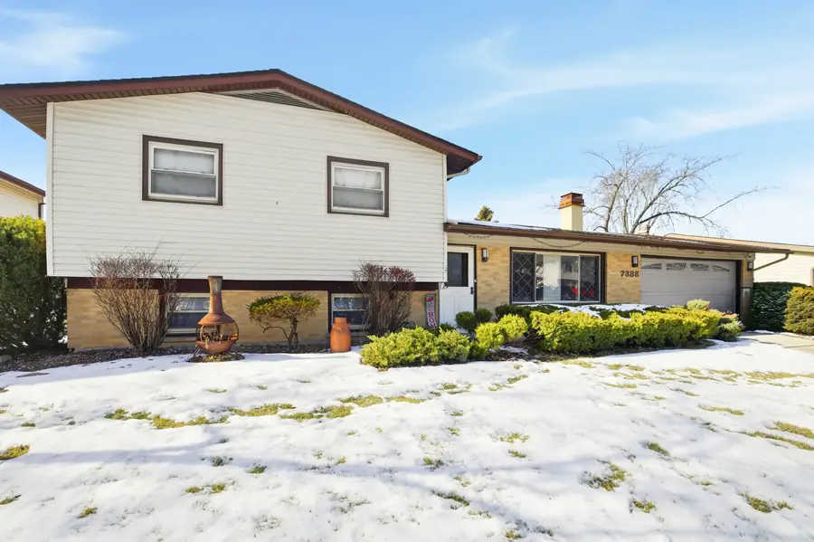 7388 Coventry Lane, Hanover Park, IL 60133 - #2