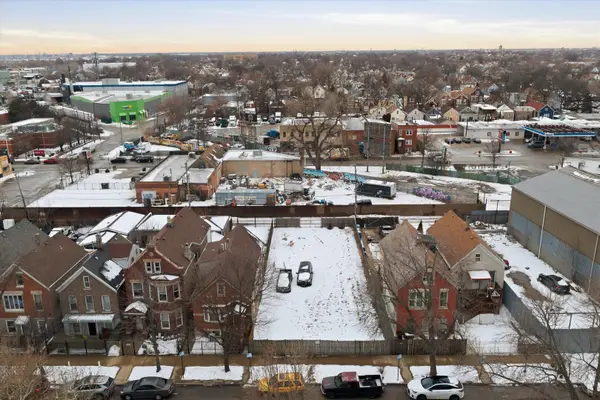 2838 S Troy Street, Chicago, IL 60623