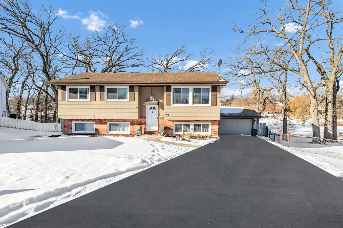 1809 Maplewood Court, Lindenhurst, IL 60046 - #1