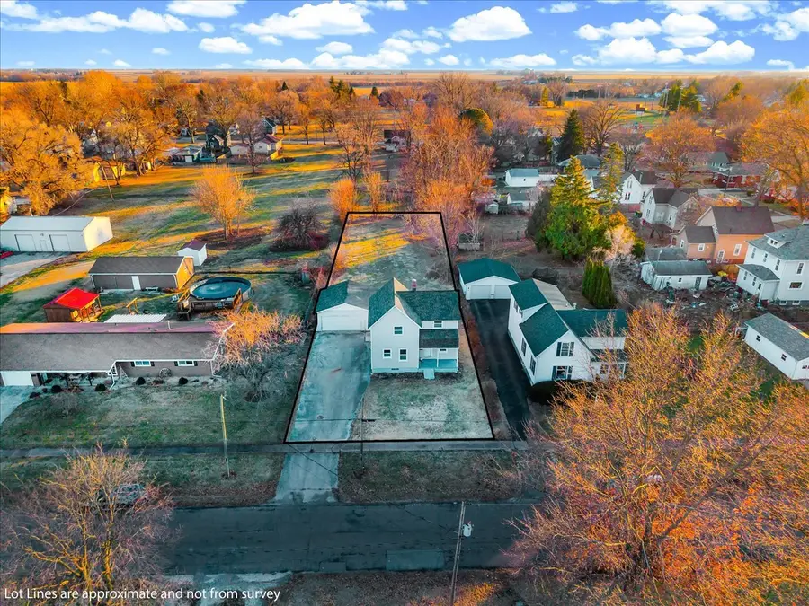 778 E 4th Street, Galesburg, IL 61401 - #2