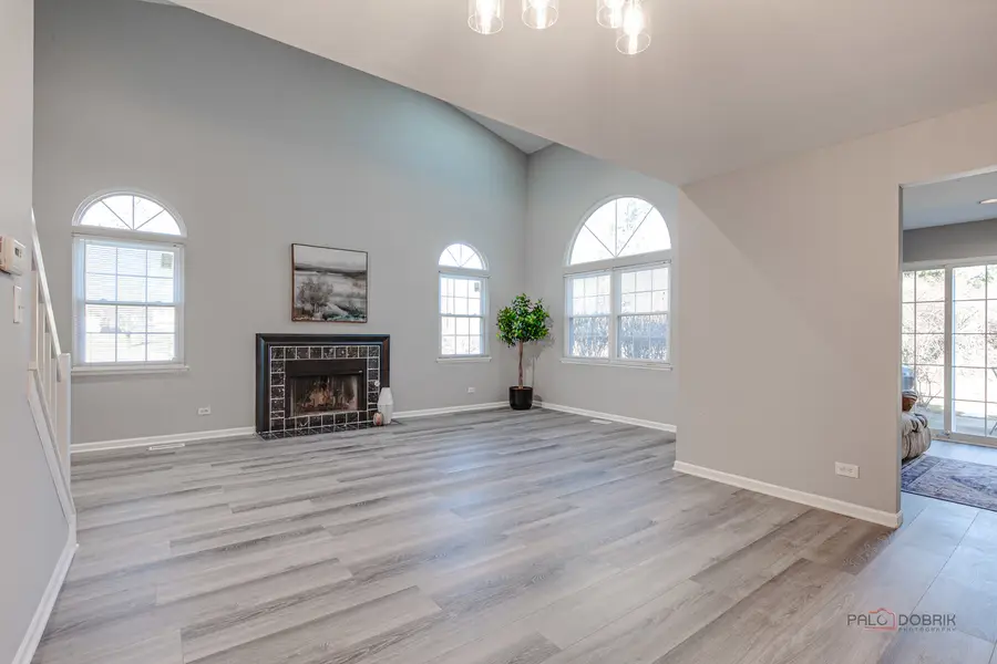 384 Bentley Place, Buffalo Grove, IL 60089 - #3