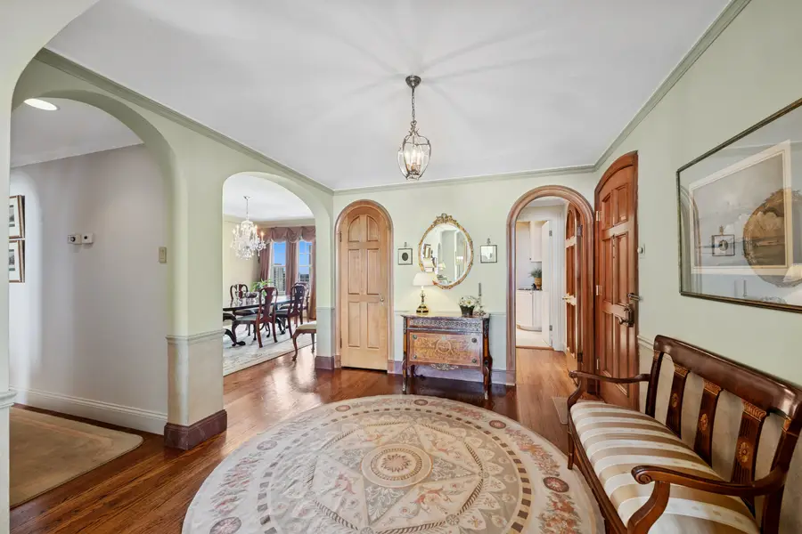 3920 N Lake Shore Drive #12S, Chicago, IL 60613 - #2