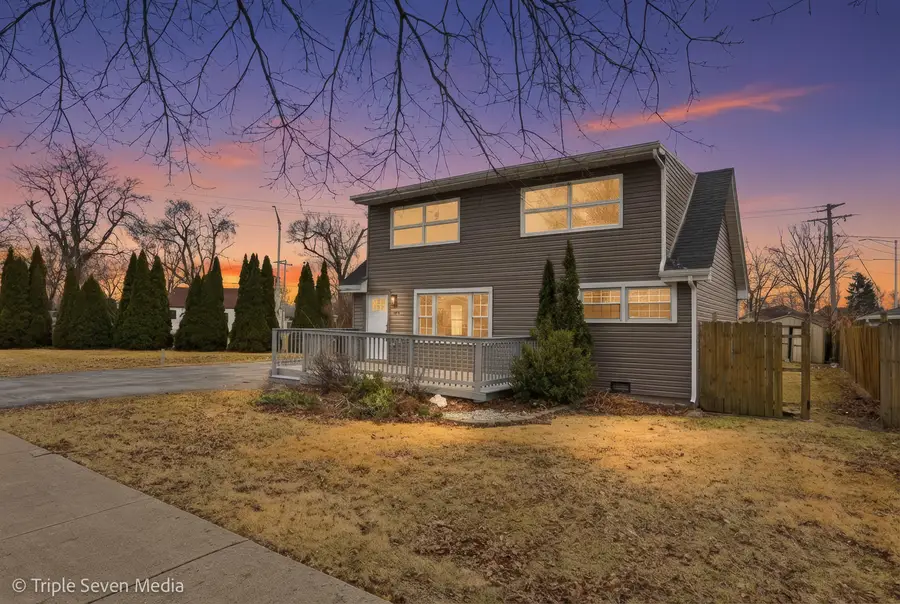 5831 W 81st Place, Burbank, IL 60459 - #3