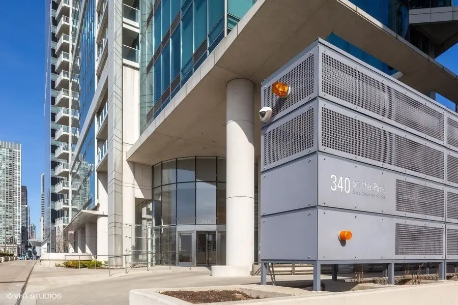 340 E Randolph Street #905, Chicago, IL 60601 - #2