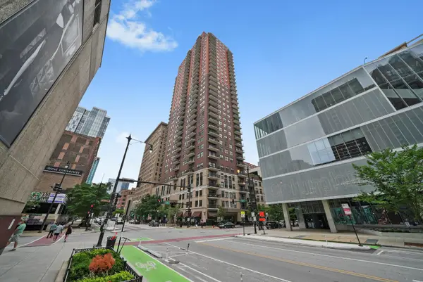 41 E 8th Street #1404, Chicago, IL 60605
