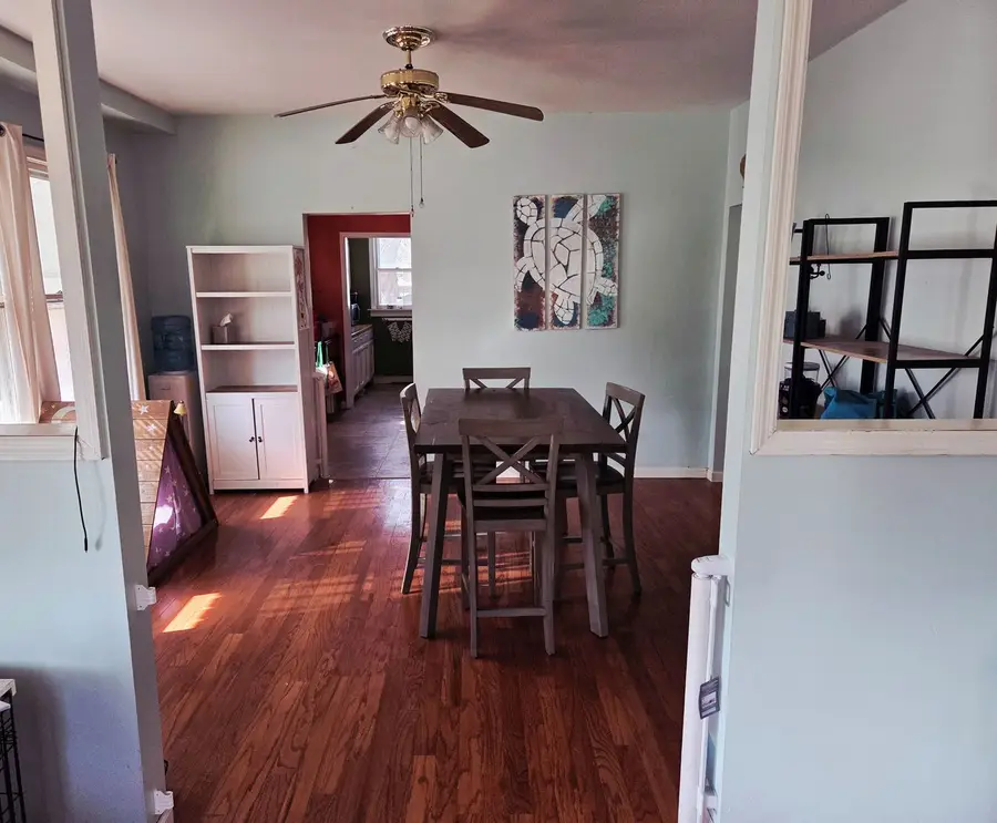 1419 Linden Avenue, Lasalle, IL 61301 - #3